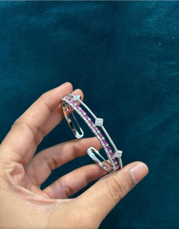 Silver-toned kada (bracelet)