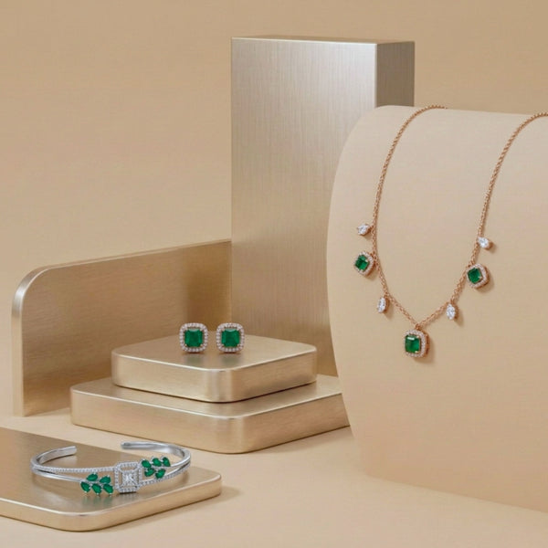 Pendant sets with gemstones in Silver